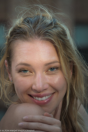 Yulia