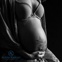 Maternity Shoot-4.jpg