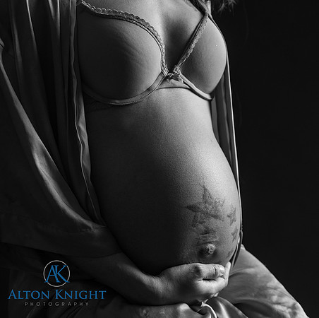 Maternity Shoot-4.jpg